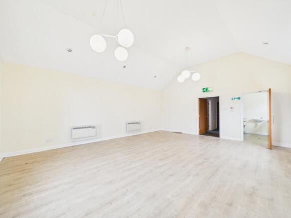 CAM02023G0-PR0196-STILL001