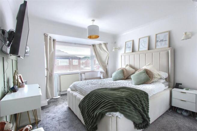 3 bed Semi-Detached for sale Image 11