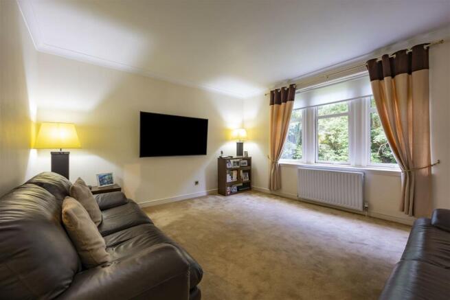 7_MILLERSNEUK_COURT_LENZIE_008.JPG