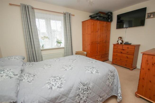Master Bedroom 1.jpg