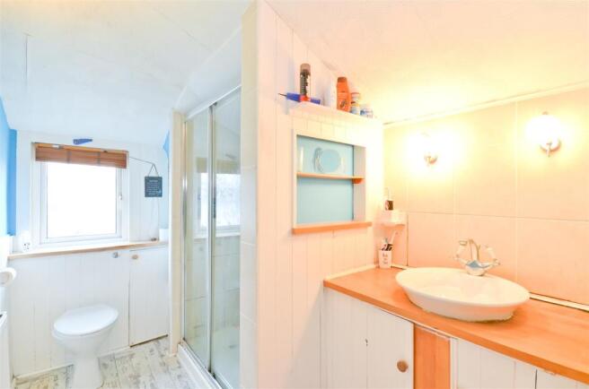 Shower Room.JPG