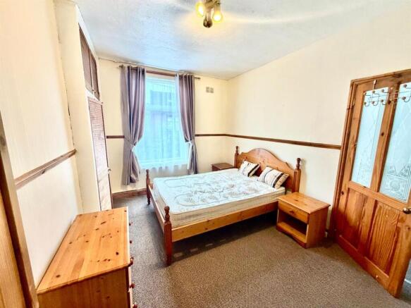 2 bed Terraced for sale Image 6