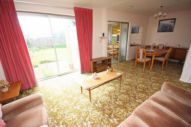 Lounge Dining Room