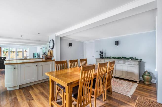 Kitchen/Dining/Famil