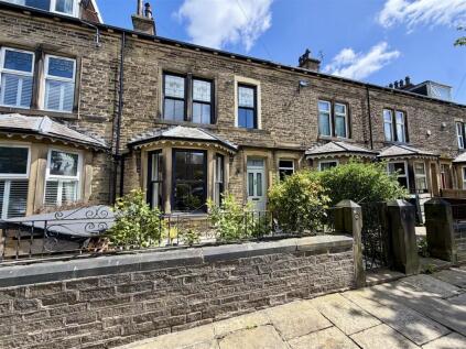 St. Albans Avenue, Skircoat Green, Halifax