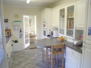 Kitchen/Breakfast Rm