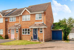 1, Bodkins Close, Maidstone ME17 4TS