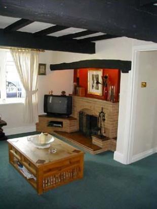 SITTING ROOM