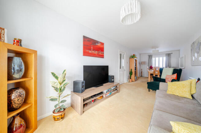 1408878-8-698a22c...