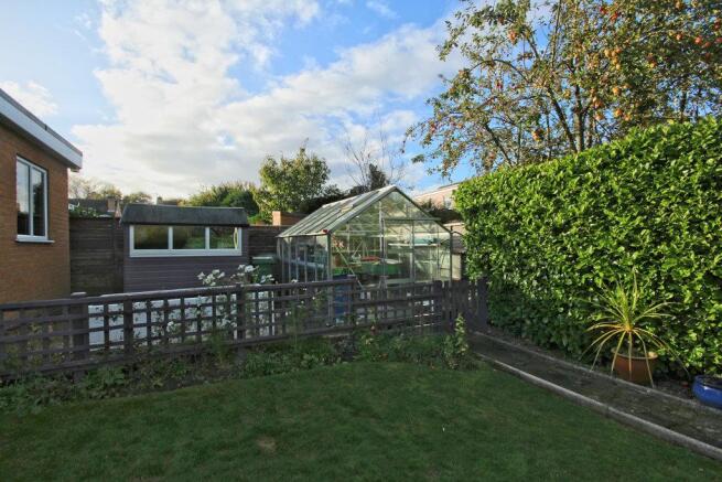 5 SWANLAND CLOSE COTTINGHAM (82)_lzn.jpg