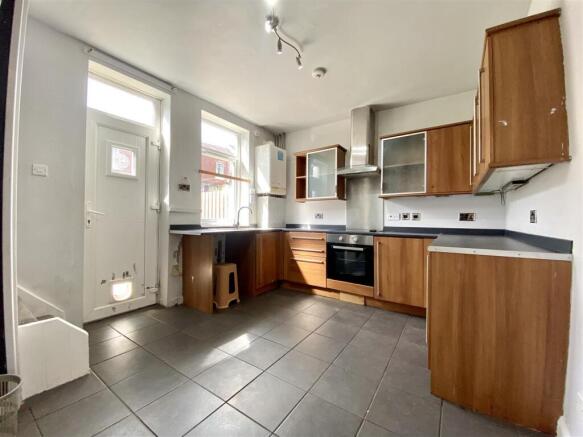 Bramleys Estate Agents - Lawrence Road - Marsh (10