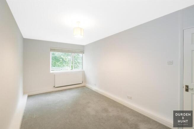 Deepdene Close-15.jpg