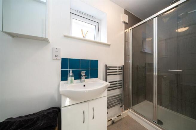 Annex/Shower Room