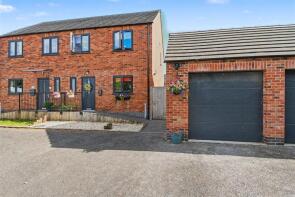 2, Bowling Green Lane, Brigg DN20 0FA