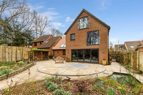 The Oaks, Tadley, RG26