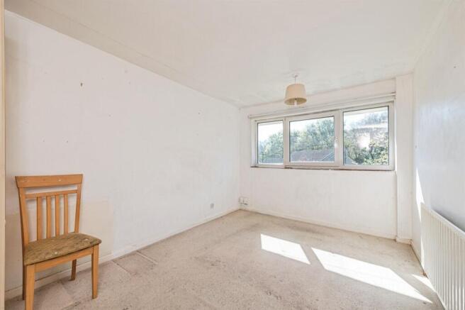 4 bed Semi-Detached for sale Image 9