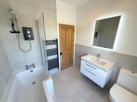 2 bed Terraced for sale Image 10