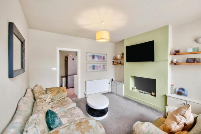 2 bed House for sale Image 9