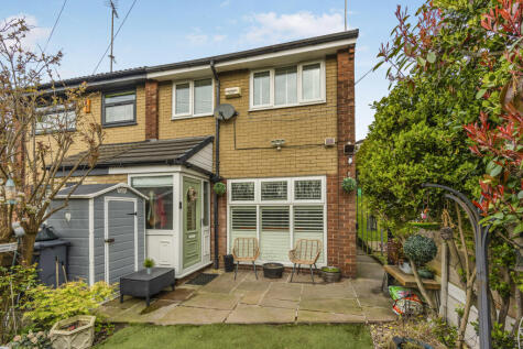 Sunbury Drive, Manchester, M40