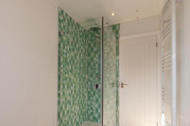 Family shower room