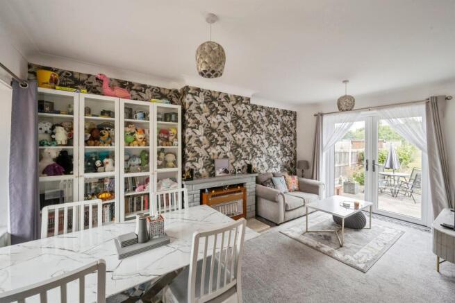2 bed Semi-Detached for sale Image 7