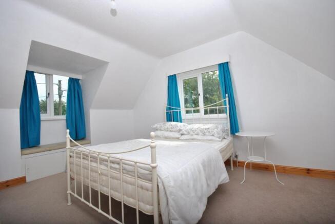 Second Bedroom to up