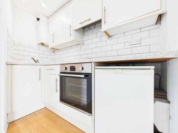 Studio To Rent