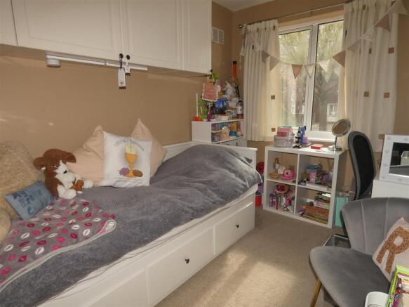 bed 3