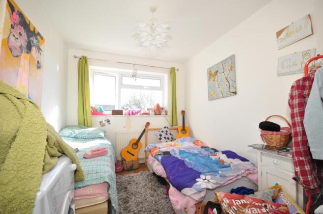 Family room/4th b...