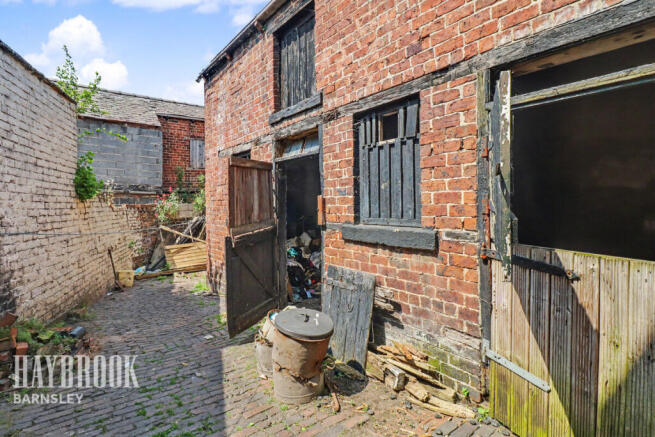 3 bed Terraced for sale Image 5