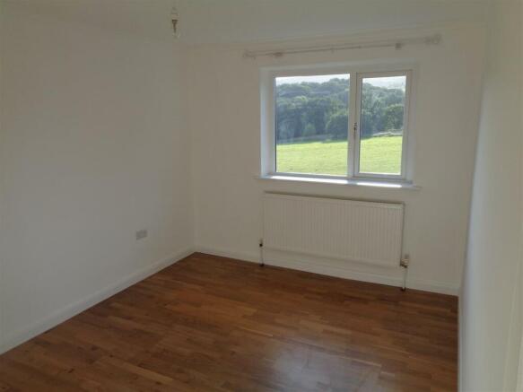 3 bed End of Terrace to rent Image 10