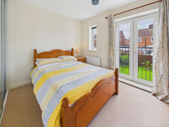 3 bed Semi-Detached for sale Image 6