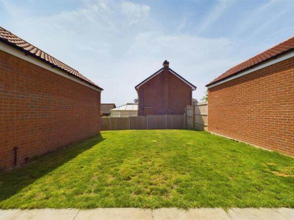 3 bed Detached for sale Image 10