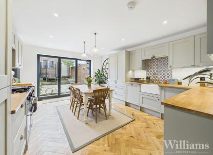 Victoria Street, Aylesbury, HP20