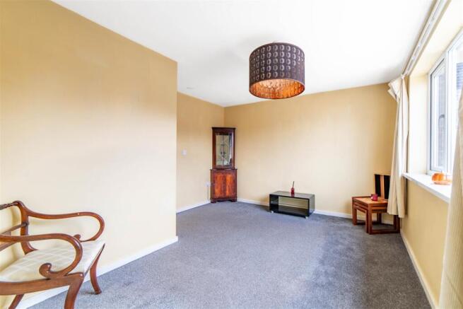 Park Avenue, Gosforth, Newcastle Upon Tyne, NE13 photo 4