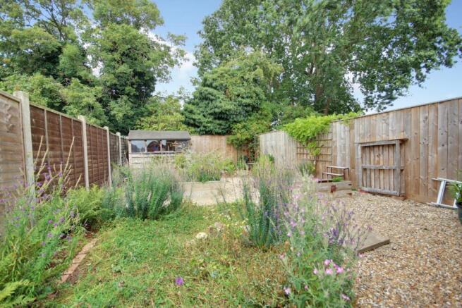 2 bed Semi-Detached for sale Image 4