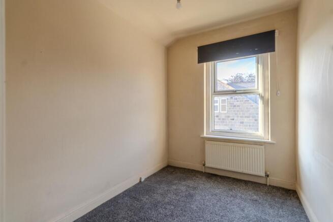 3 bed Terraced for sale Image 8