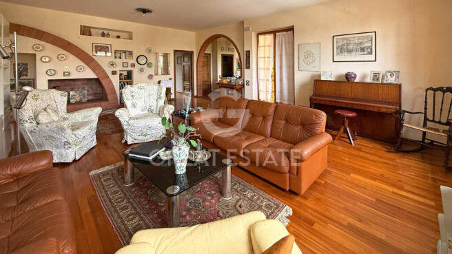Interno