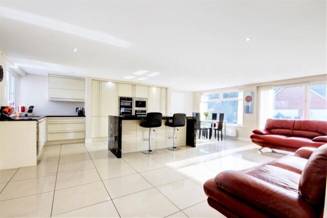 Kitchen/Family Room