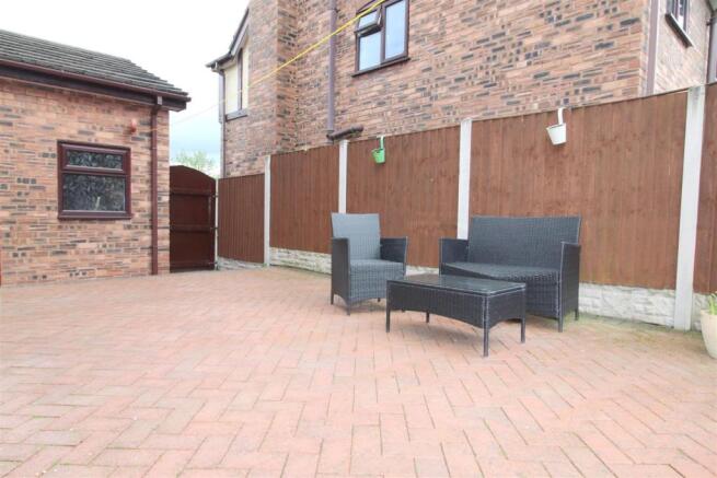 Side patio.jpg