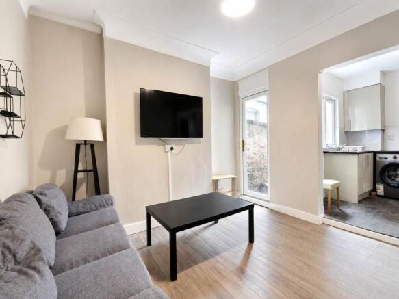 51 Edinburgh kitchen
