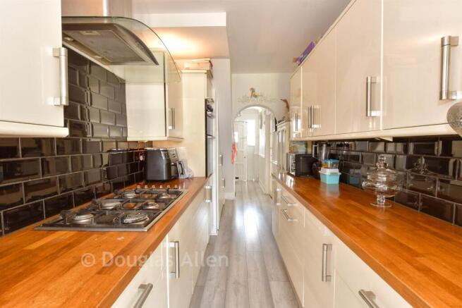 Kitchen *