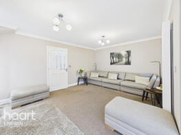 35, Hodson Close, Skellingthorpe, Lincoln LN6 5XB