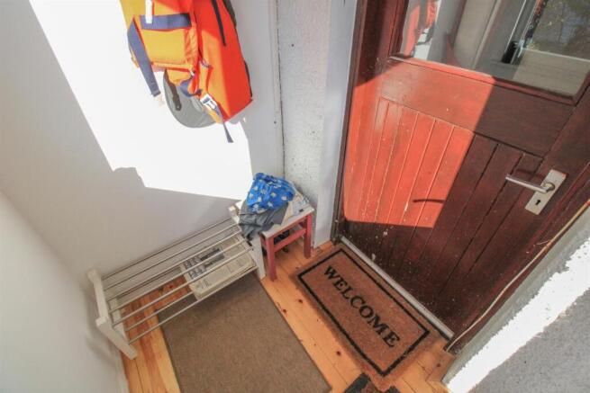 ENTRANCE PORCH