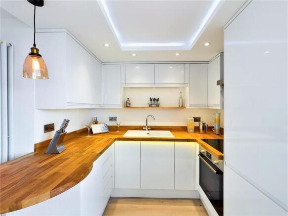 Flat 4, 8 Bay View Terrace Kitchen