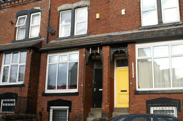 4 bed Terraced to rent Image 10