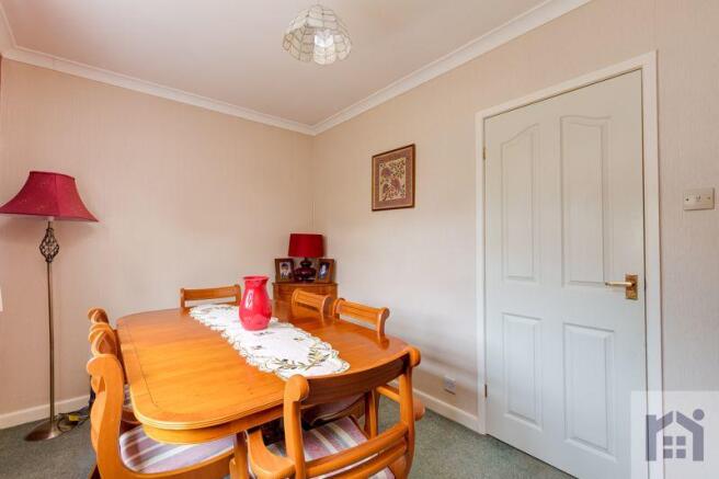 Dining room/be...