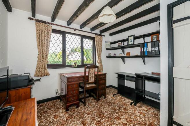 STUDY/BEDROOM 4