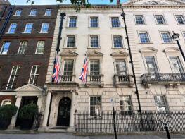 43, Upper Grosvenor Street, London W1K 2NJ