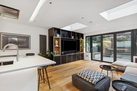 A,
148 Finborough Road, SW10